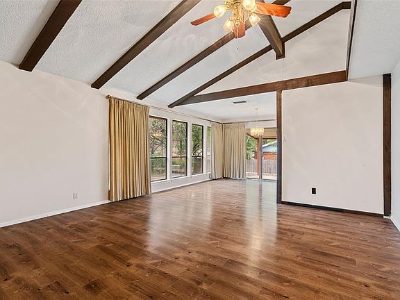 4th image of 5 Eastcreek Pl