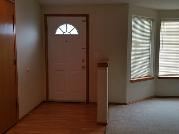 4th image of 13312 SE 27th St