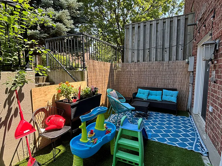 60 Barondale Dr #248 — Photo 16