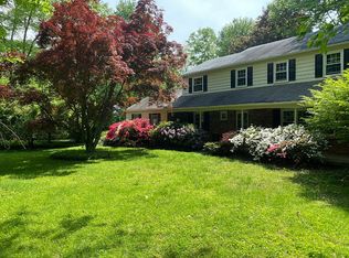 1500 Sugartown Rd, Paoli, PA 19301