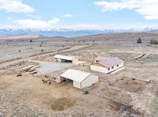 2083 3rd Rd, East Wenatchee, WA 98802