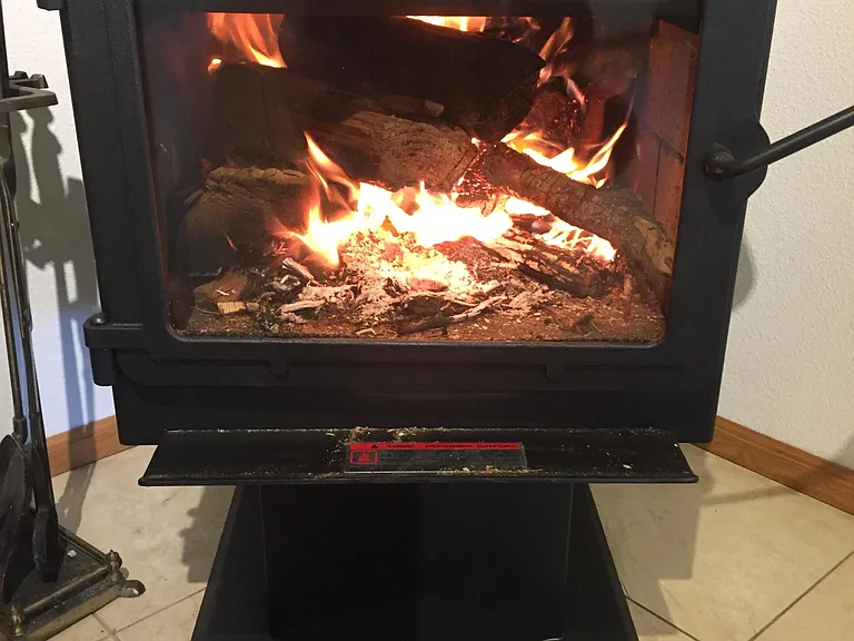 viewable wood stove-ambiance & warmth