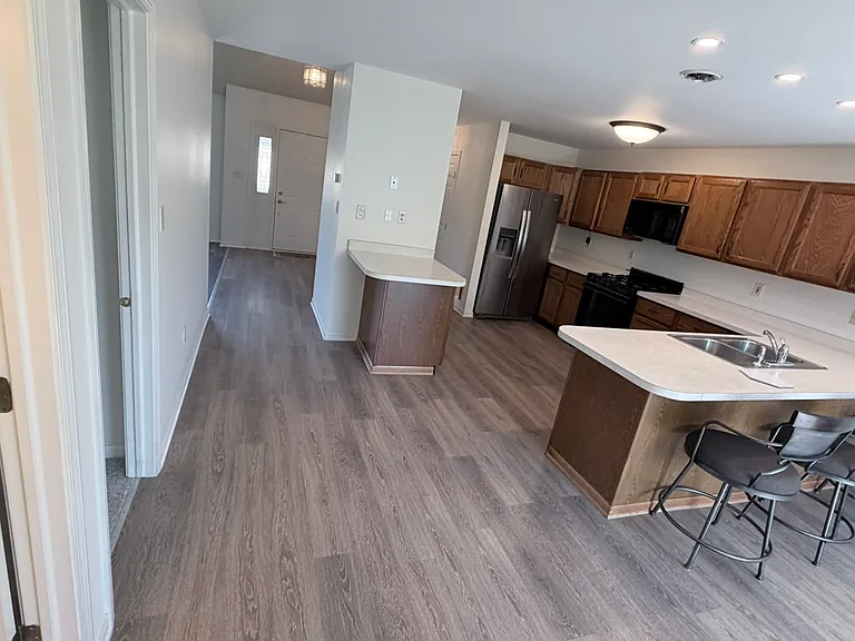 1109 Cambridge Ln — Photo 11