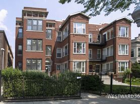 4853 N Kenmore Ave, Chicago, IL
