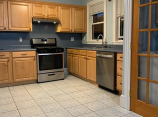 49 Metcalf St, Medford, MA 02155