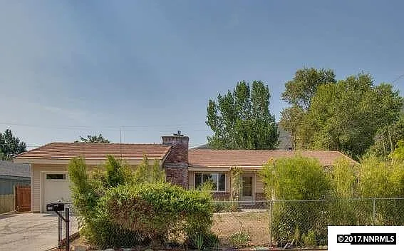 1163 W 5th St photo 1