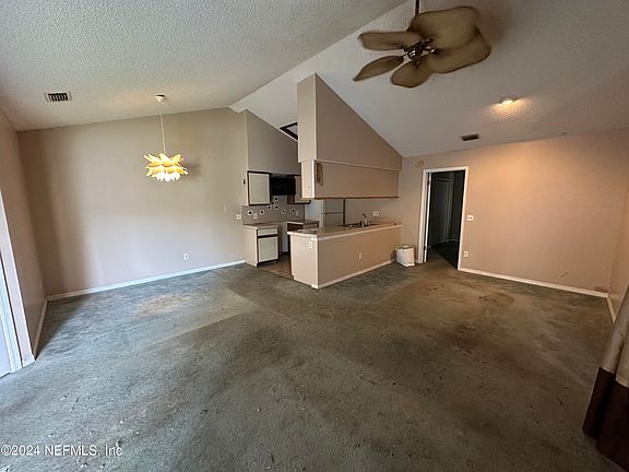 5th image of 5538 CABOT Drive N