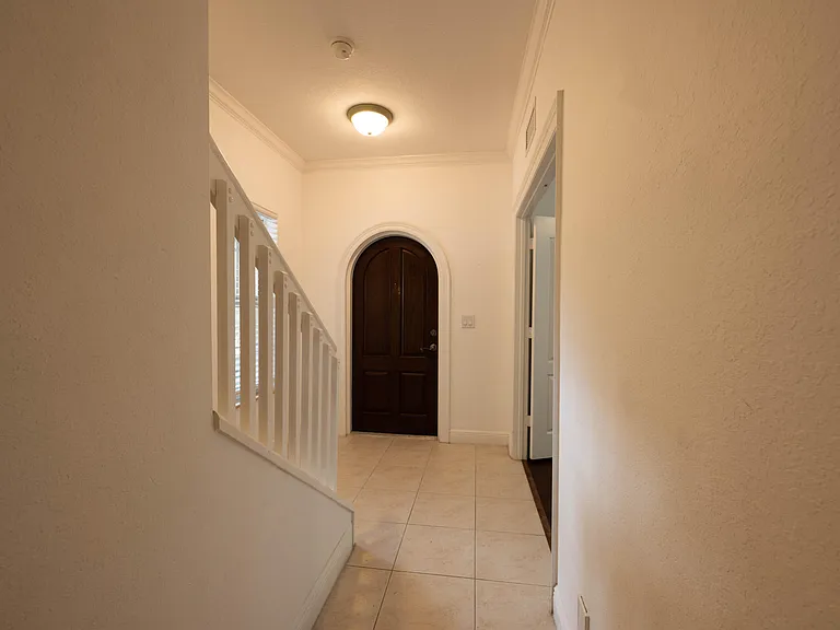 530 S Federal Hwy #8 — Photo 9