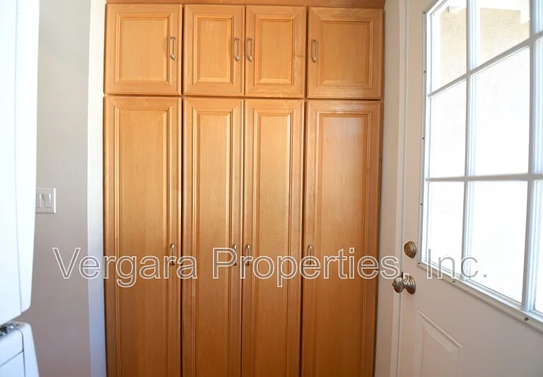 6531 W 85th St — Photo 28