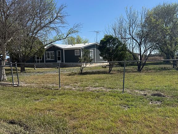 2nd image of 334 County Road 444