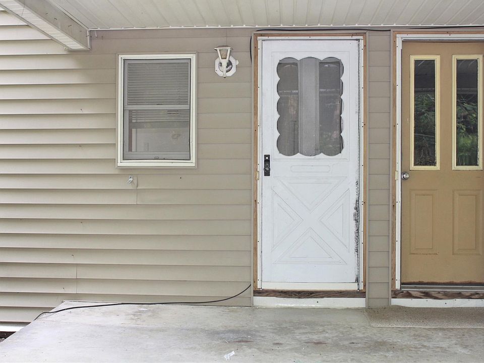 1st image of 11 Battista Dr