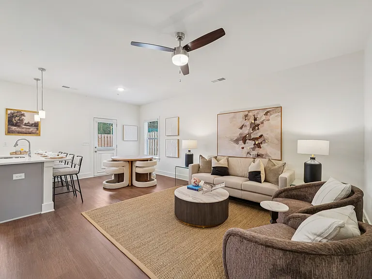 Turnberry Park Apartments and Homes — Photo 54