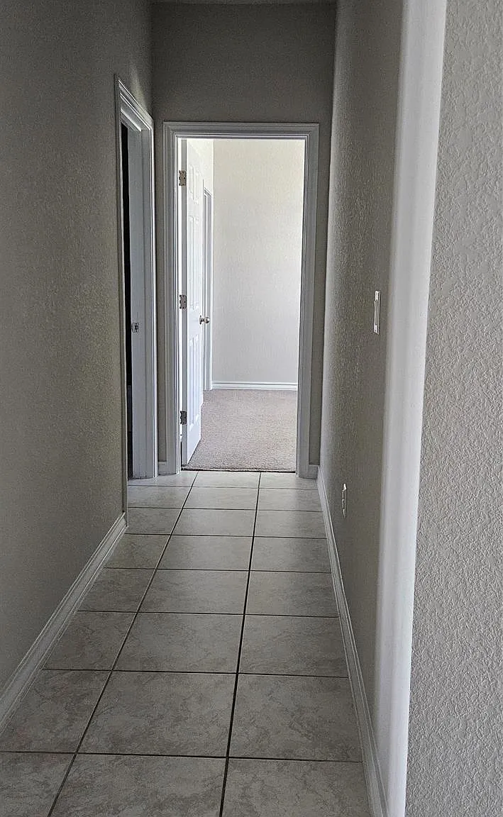 5 bed, 3.0 bath, 3605 sqft, $3,400 — Photo 4