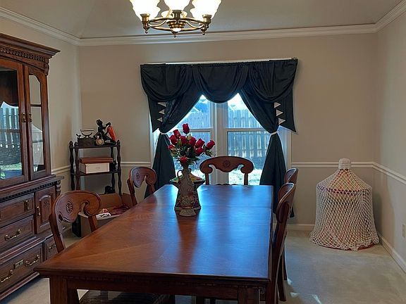 3rd image of 4580 Wood Fox Cv