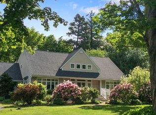 38 Whittier Rd, Milton, MA 02186