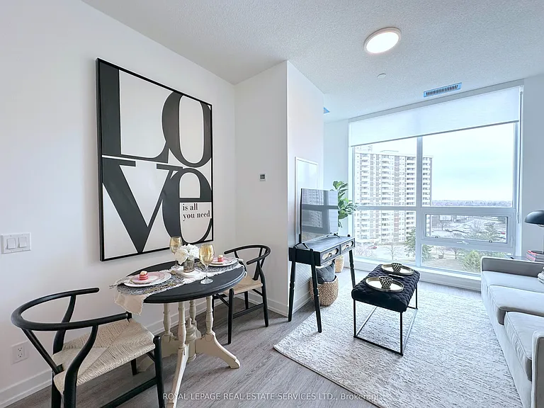 2 River Plate St #207 — Photo 6