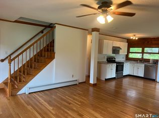 698 Leetes Island Rd, Branford, CT 06405
