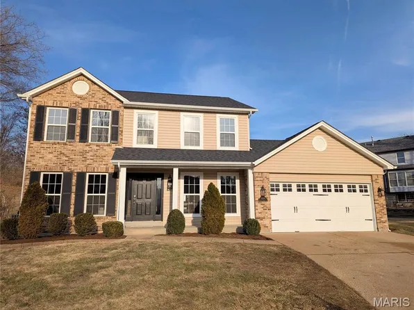 7008 Willow Stream Ct, Saint Louis, MO 63129