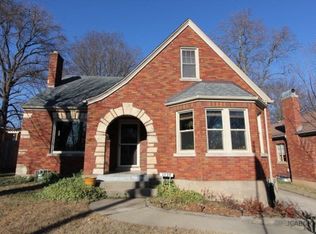 1926 N Circle Dr, Jefferson City, MO 65109