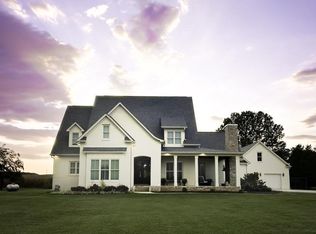 868 Narrow Ln, New Market, AL 35761