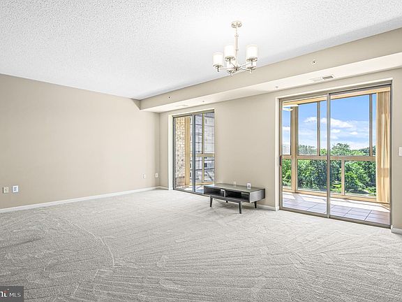 3rd image of 19355 Cypress Ridge Ter Unit 802