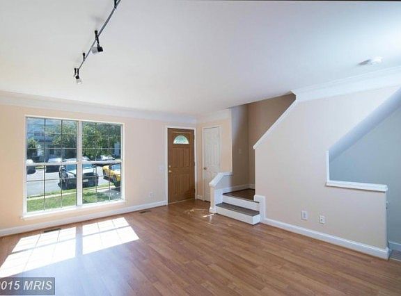 3rd image of 1874 Beegee Ct