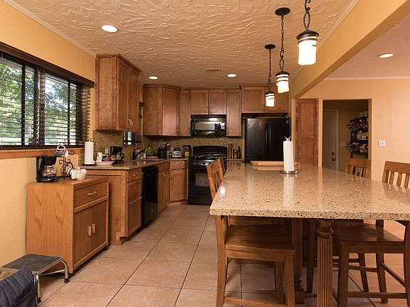 2nd image of 2505 Candlewood Ct
