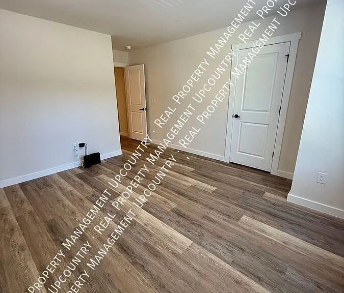 119 Cannon St — Photo 11