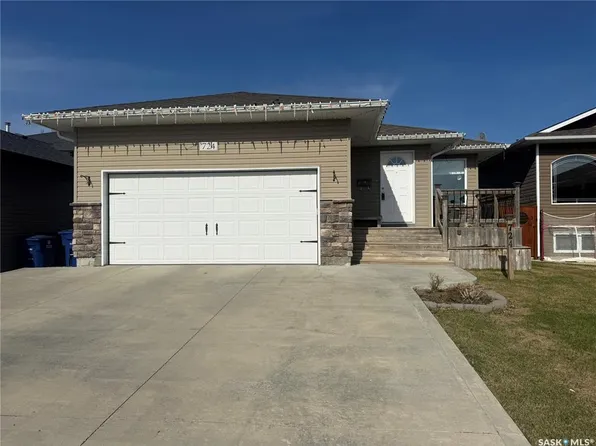 724 Quessy DRIVE, Martensville, SK S0K 0A2