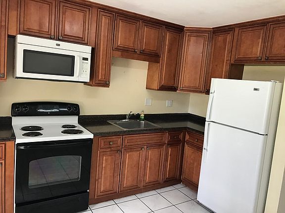 5th image of 5830 Garfield St #5832