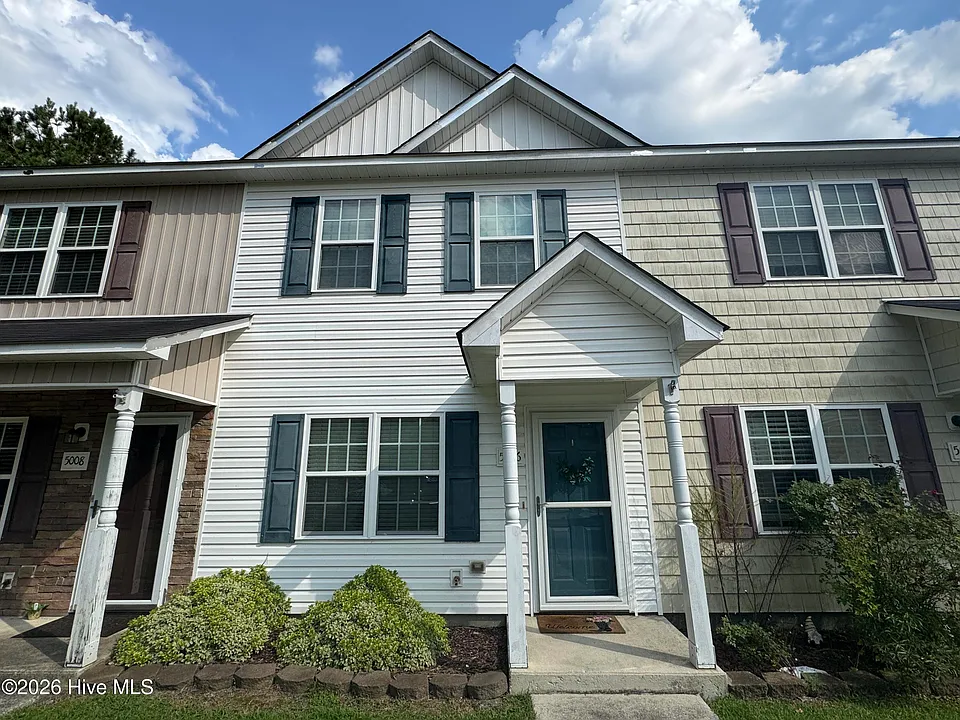 5006 Banister Loop