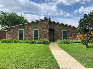 5098 Roberts Dr, The Colony, TX 75056