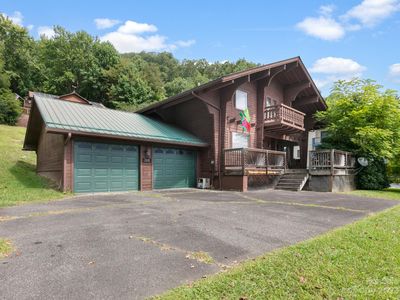 168 Valley Creek Dr, Maggie Valley, NC, 28751