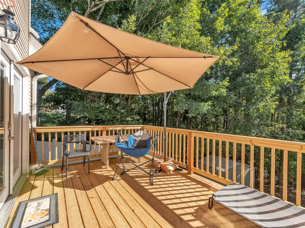 191 Maple Crest Cir NW, Charleston, TN 37310