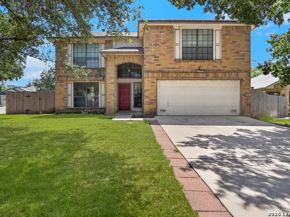6702 Secession Ln, San Antonio, TX 78240