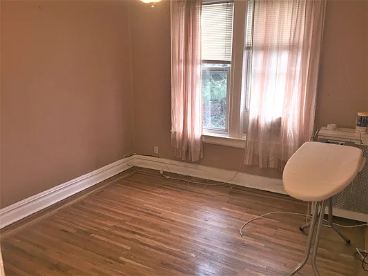 Rented by RealTegrity NY LLC | media 29