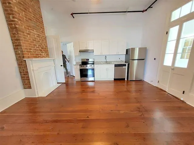 2 bed, 2.0 bath, 1150 sqft, $2,500 — Photo 3