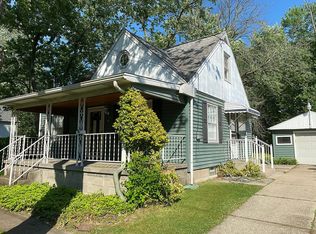 451 E Stenzil St, North Tonawanda, NY 14120