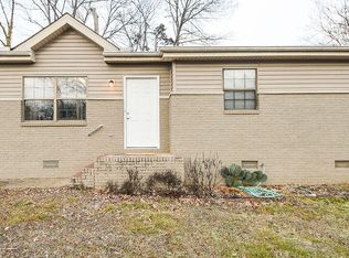 8315 Iris Dr, Chattanooga, TN 37421