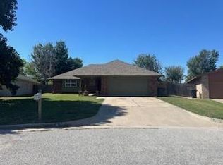 9801 S Hillcrest Dr, Oklahoma City, OK 73159
