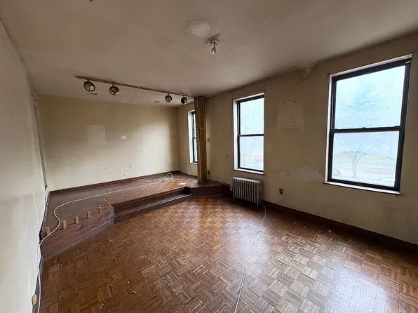 61 Morningside Ave APT 2, Manhattan, NY 10027