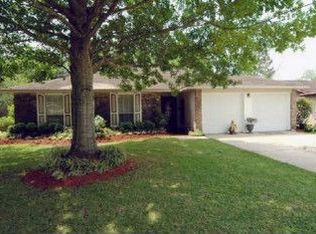 2809 Knoxville Dr, League City, TX 77573
