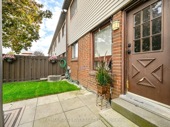 960 Glen St #72, Oshawa, ON L1J 6E8