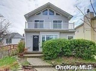 2087 Bay Blvd, Atlantic Beach, NY 11509