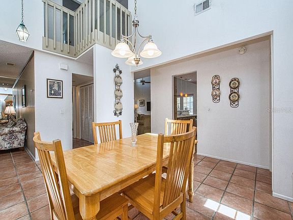 5th image of 1979 Kimberwicke Cir