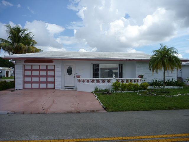 1st image of 7502 NW 73rd Ave
