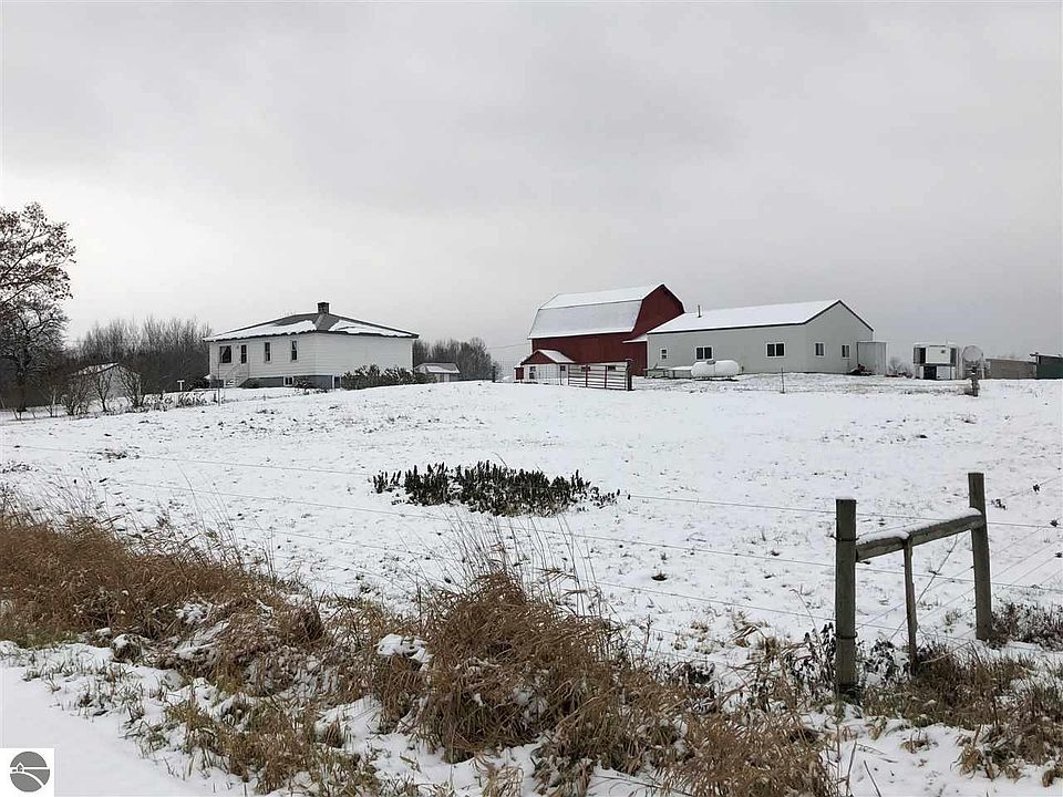 1st image of 23803 20th Ave