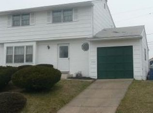 320 Brewster Dr, Newark, DE 19711