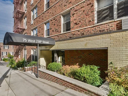 Sold by Robert E. Hill  | media 1