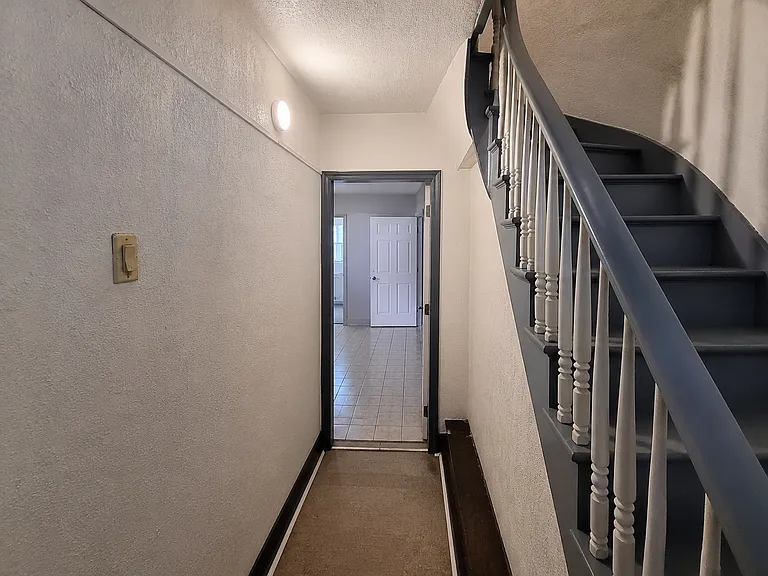 495 East St #1 — Photo 10